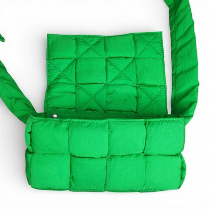 ボッテガヴェネタ BOTTEGA VENETA パデッドテックカセット ショルダーバッグ クロスボディバッグ パラキート