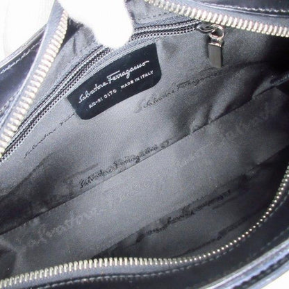 サルヴァトーレフェラガモ Salvatore Ferragamo 美品 ガンチーニ ショルダーバッグ