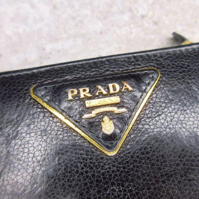 プラダ PRADA 2つ折り財布 ウォレット 三角プレート レザー ブラック