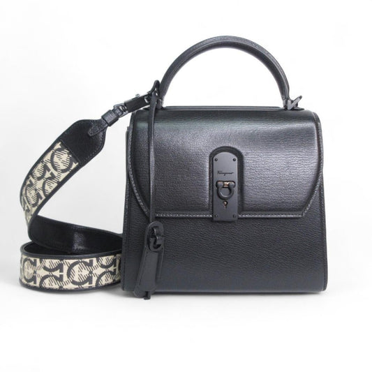 サルバトーレフェラガモ Salvatore Ferragamo BOXYZ 極美品