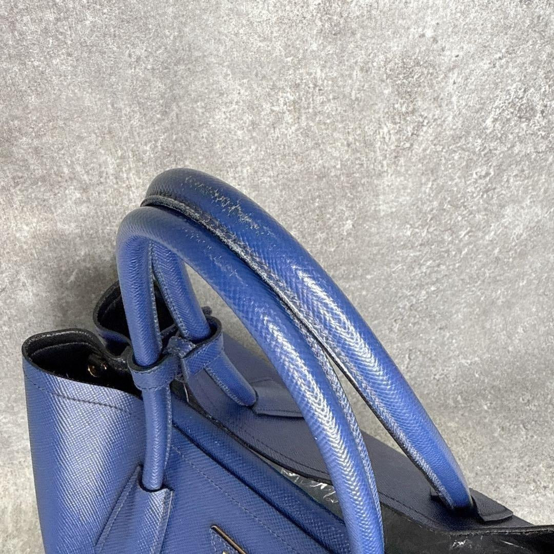 PRADA プラダ サフィアーノ キュイール トートバッグ B2756T