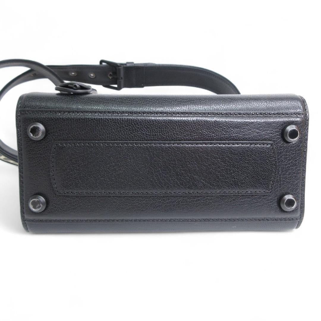サルバトーレフェラガモ Salvatore Ferragamo BOXYZ 極美品