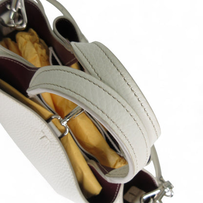 TOD's トッズ レザーバッグ マイクロ ショルダーバッグ