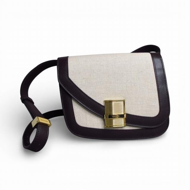 サルヴァトーレフェラガモ Salvatore Ferragamo Fiamma フィアンマ ショルダーバッグ