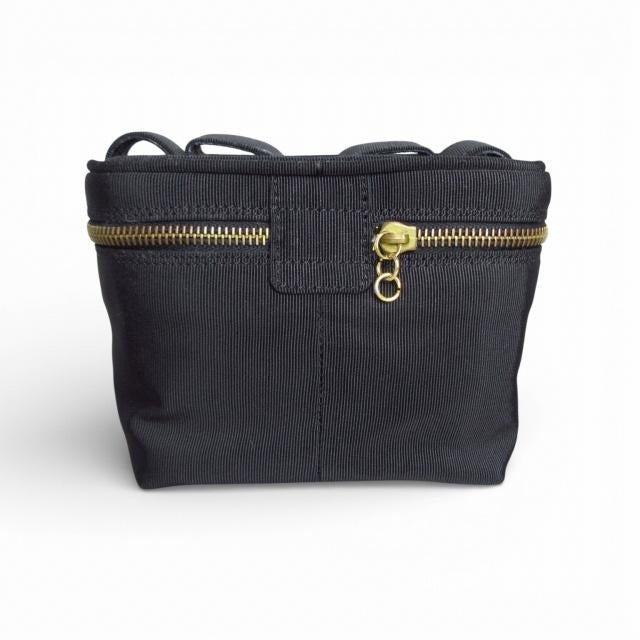 サルヴァトーレフェラガモ Salvatore Ferragamo ヴァラ リボン バニティバッグ ポーチ ブラック HE224564