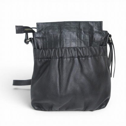 BURBERRY 美品 ショルダーバッグ クロスボディバッグ レザー