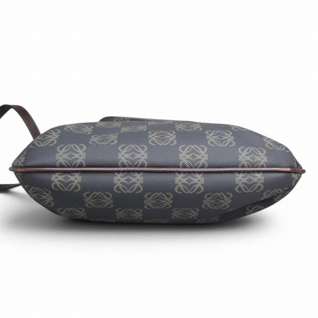 ロエベ LOEWE リピートアナグラム ショルダーバッグ ポーチ付き ブラウン