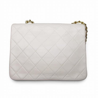 シャネル CHANEL マトラッセ チェーンショルダーバッグ ラムスキン ホワイト