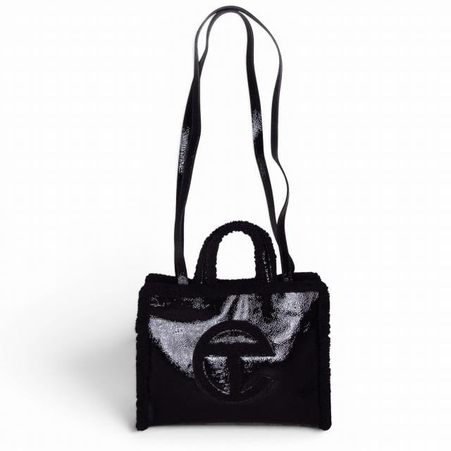 アグ UGG ×TELFAR テルファー 美品 コラボ トートバッグ ショルダーバッグ パテントレザー シワ加工