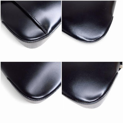 サルヴァトーレフェラガモ Salvatore Ferragamo 美品 ガンチーニ ショルダーバッグ